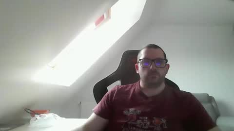 breton online show from December 2024 09:35:01 AM