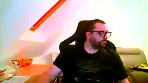 breton online show from December 2024 05:03:01 PM