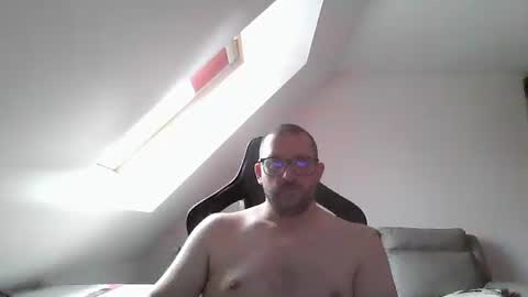 breton online show from September 2025 08:46:02 AM