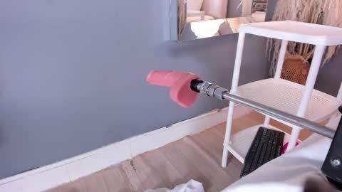 Malu online show from February 2025 08:36:01 PM