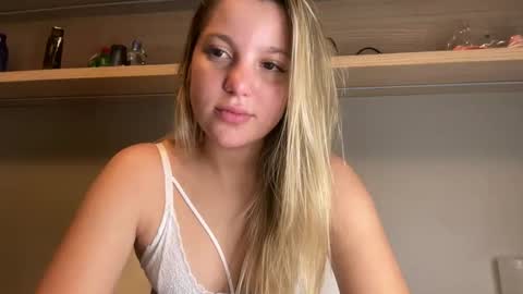 Snapshot of maluestanislau chatting on October 2025 10:31:01 PM maluestanislau online show from October 2025 10:31:01 PM
