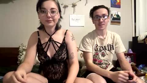 Snapshot of mamiclouds chatting on March 2025 02:41:01 AM MamiCloudz online show from March 2025 02:41:01 AM