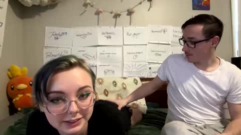 Snapshot of mamiclouds chatting on March 2025 12:10:02 AM MamiCloudz online show from March 2025 12:10:02 AM