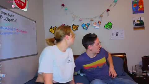 Snapshot of mamiclouds chatting on September 2025 03:06:02 AM MamiCloudz online show from September 2025 03:06:02 AM