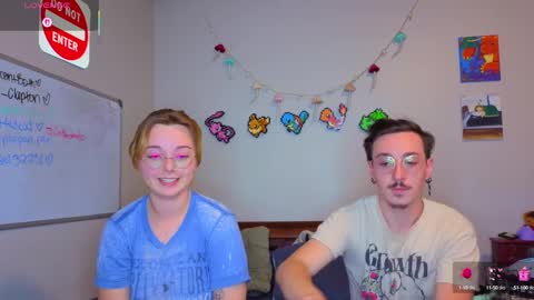 Snapshot of mamiclouds chatting on September 2025 03:08:02 AM MamiCloudz online show from September 2025 03:08:02 AM