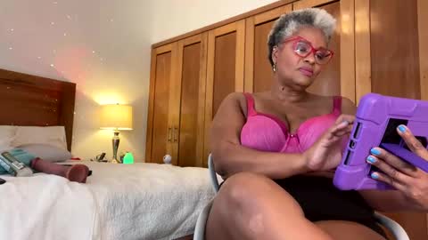 mamigilf66 online show from February 2025 06:46:02 PM