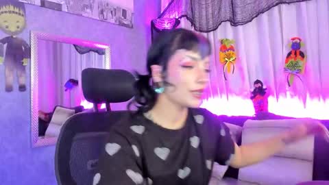 Snapshot of mamushka_ chatting on October 2025 02:43:02 PM   online show from October 2025 02:43:02 PM