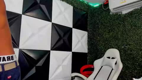 man_san11 online show from February 2026 06:26:01 PM