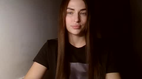 MandiBrooks online show from October 2025 03:23:02 PM