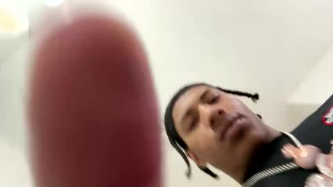 Snapshot of mandingoomann5 chatting on May 2026 07:33:02 PM MandingooMann online show from May 2026 07:33:02 PM