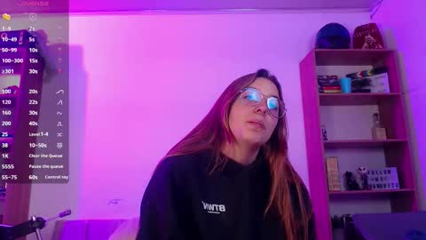 Danny online show from November 2025 10:31:02 PM