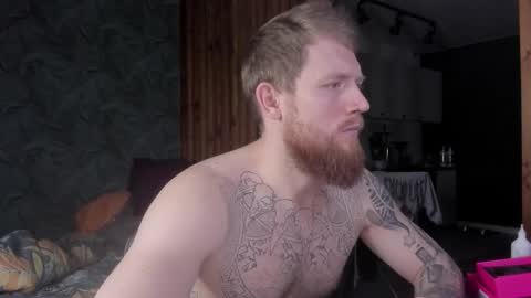 Snapshot of manjerk_on_cb chatting on October 2025 03:23:02 PM Arthur online show from October 2025 03:23:02 PM
