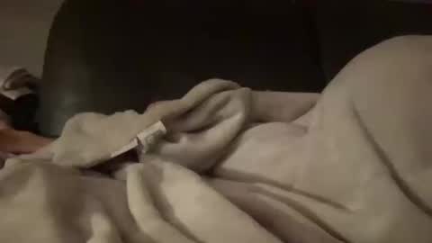 manni_ online show from December 2024 12:52:01 AM