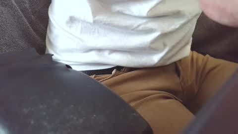 Snapshot of mantoy2000 chatting on February 2026 04:15:02 PM mantoy2000 online show from February 2026 04:15:02 PM