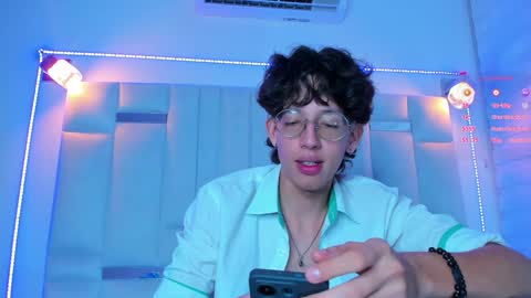 Snapshot of manu_vera8 chatting on January 2025 12:42:02 AM Manuel online show from January 2025 12:42:02 AM