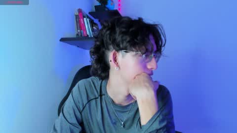 Snapshot of manu_vera8 chatting on January 2025 07:40:01 PM Manuel online show from January 2025 07:40:01 PM