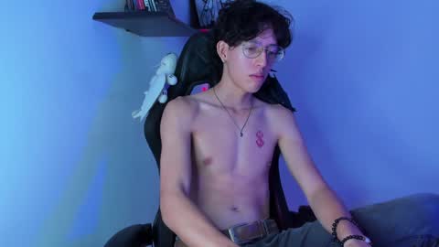 Snapshot of manu_vera8 chatting on January 2025 11:32:02 PM Manuel online show from January 2025 11:32:02 PM