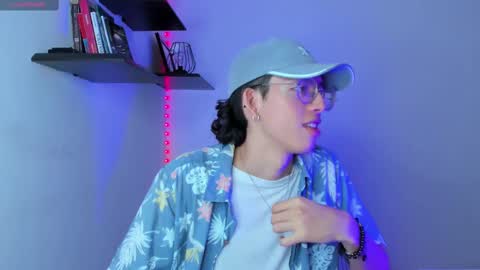 Snapshot of manu_vera8 chatting on February 2025 06:43:02 PM Manuel online show from February 2025 06:43:02 PM