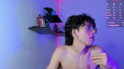 Snapshot of manu_vera8 chatting on February 2025 01:35:01 AM Manuel online show from February 2025 01:35:01 AM