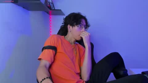 Snapshot of manu_vera8 chatting on February 2025 11:11:02 PM Manuel online show from February 2025 11:11:02 PM