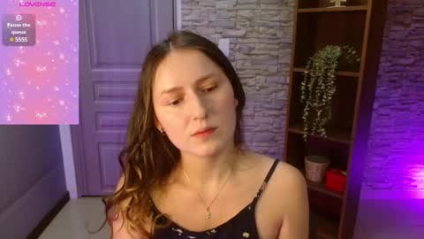 Angela online show from February 2025 11:13:01 AM