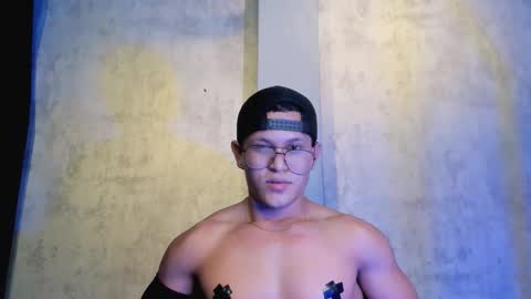 Manuel online show from October 2025 01:15:01 AM