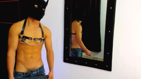 Manuel online show from November 2025 04:37:01 AM