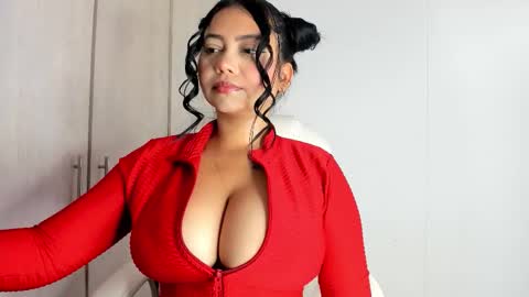 MANUELA online show from October 2025 03:02:02 PM