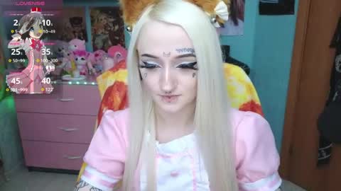 Manuela online show from May 2026 08:58:01 PM
