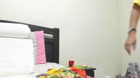 Mara online show from September 2025 03:14:01 PM