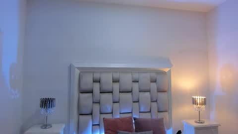 Mara online show from December 2024 02:36:02 AM