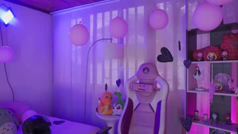 Snapshot of mara_jackson_ chatting on February 2025 12:17:02 PM MARA online show from February 2025 12:17:02 PM