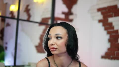 Snapshot of maraciel chatting on July 2026 10:57:02 PM Mara online show from July 2026 10:57:02 PM
