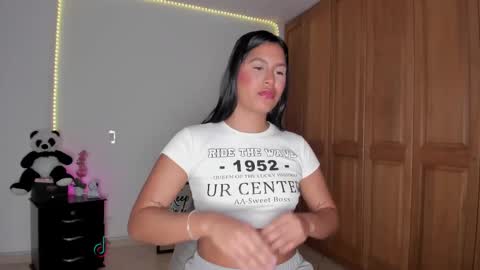 Mara online show from February 2025 03:26:02 PM