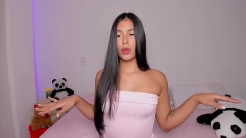 Mara online show from November 2025 11:15:01 PM