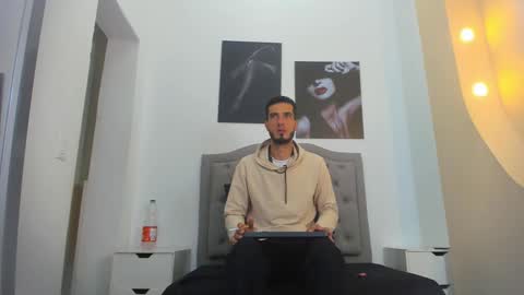 Marc Ruffalo online show from March 2026 11:49:02 AM