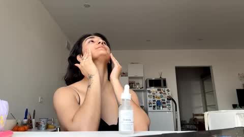 Snapshot of marcelapitarresi chatting on March 2026 06:48:02 AM Kylie online show from March 2026 06:48:02 AM