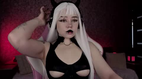 Snapshot of marceline_red chatting on August 2026 09:34:02 AM Lady Marceline online show from August 2026 09:34:02 AM