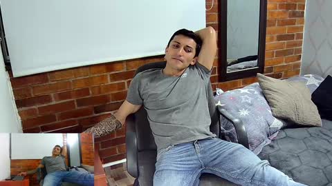 Marck  Independent model  online show from December 2024 02:33:01 AM