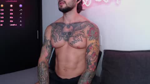 marco_allison43 online show from June 2026 04:23:01 PM