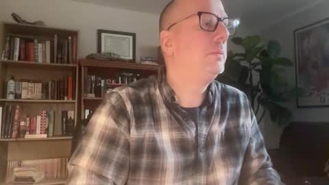 MarcoKnight2026 online show from April 2026 06:49:01 PM