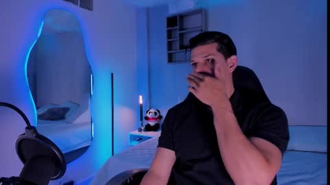 Marco Sullivan online show from October 2025 01:18:01 PM