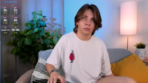 Snapshot of marcus_euphoria chatting on September 2025 09:05:02 PM Marcus online show from September 2025 09:05:02 PM