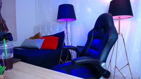 Marcus Hanks online show from December 2025 04:52:01 AM