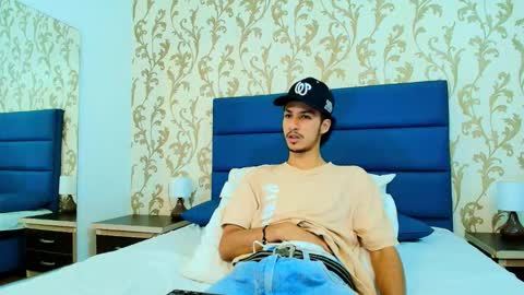 marcus_jeron online show from November 2025 11:47:02 PM