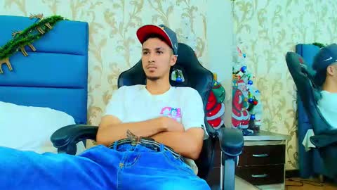 marcus_jeron online show from December 2025 12:27:01 AM