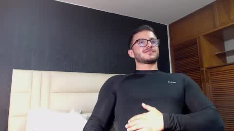 Snapshot of marcus_lafourt chatting on January 2025 11:27:02 PM marcus_lafourt online show from January 2025 11:27:02 PM