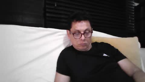 Marcus online show from October 2025 01:03:01 AM