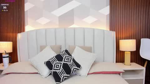 Aitana online show from September 2025 01:39:01 AM