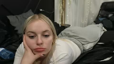 margot_robbie7 online show from February 2025 04:18:02 AM